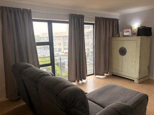 To Let 2 Bedroom Property for Rent in Observatory Western Cape